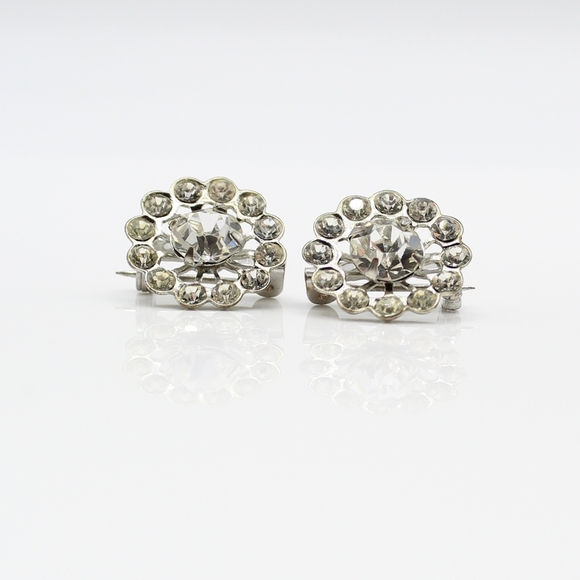 Vintage Jewelry - Vintage dainty rhinestone brooches